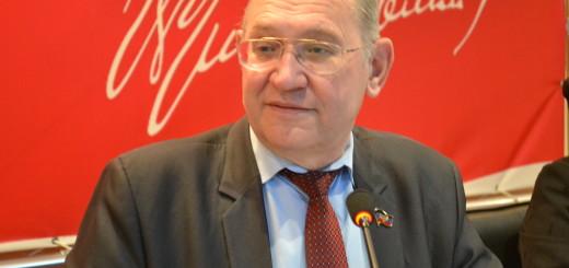 Борис Литвинов