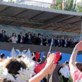 Руководители ДНР и зарубежные гости на праздничной трибуне